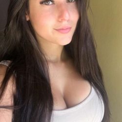 Pamela is looking for singles for a date